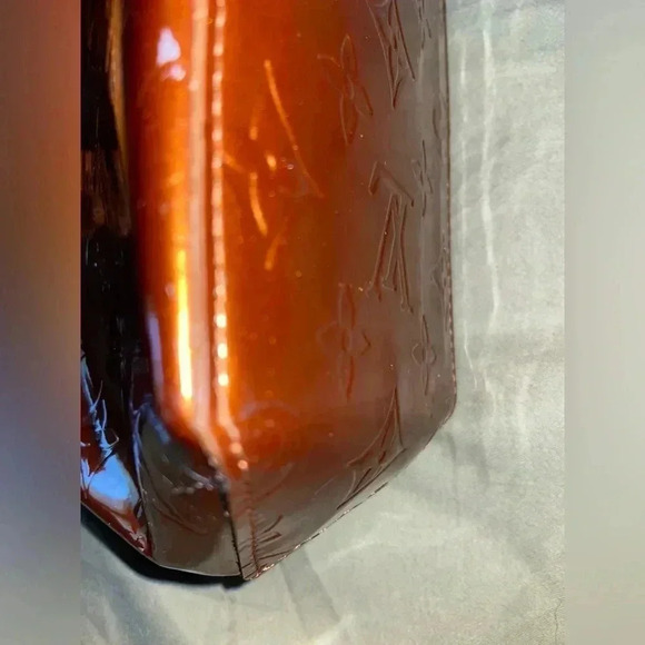 Louis Vuitton Reade Monogram Handbag - Picture 4 of 8